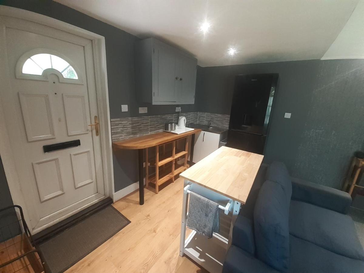 Ramblers Rest Apartment Meopham  ภายนอก รูปภาพ
